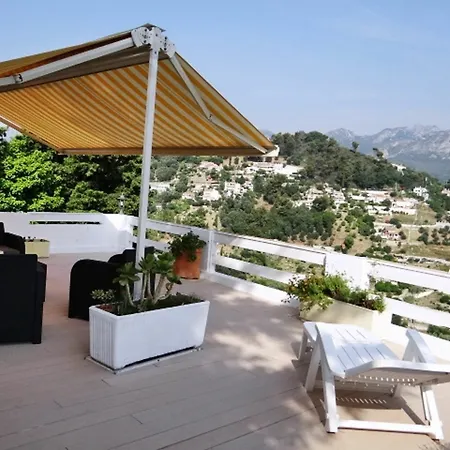 Baina * Menton
