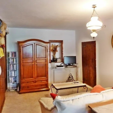 Baina Villa *